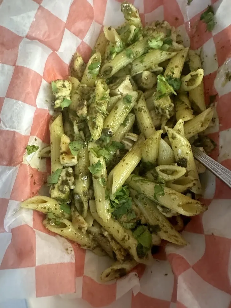 Pesto Chicken Pastatwist